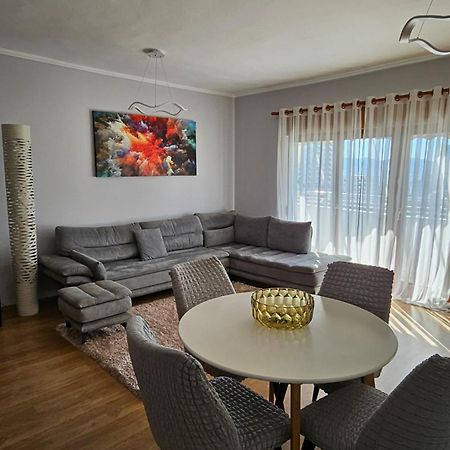 Apartament Sky Dwelling Tirana Zewnętrze zdjęcie