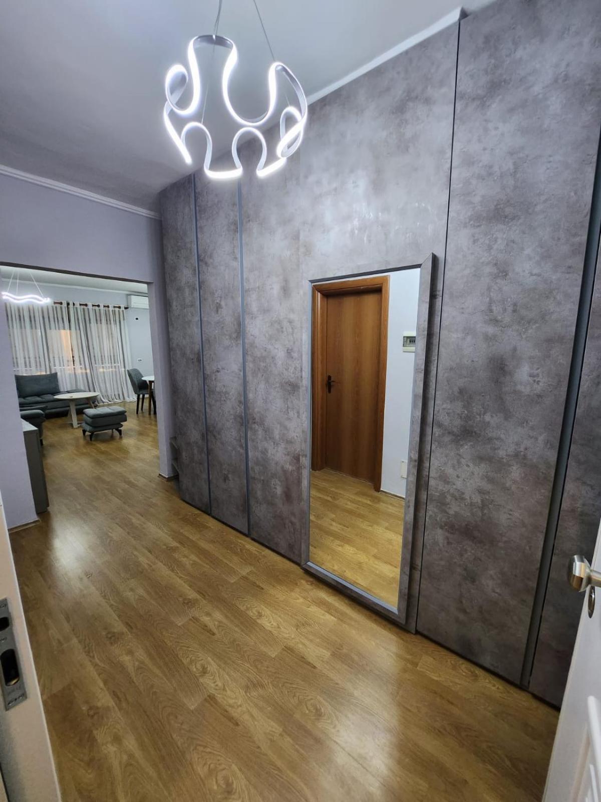 Apartament Sky Dwelling Tirana Zewnętrze zdjęcie